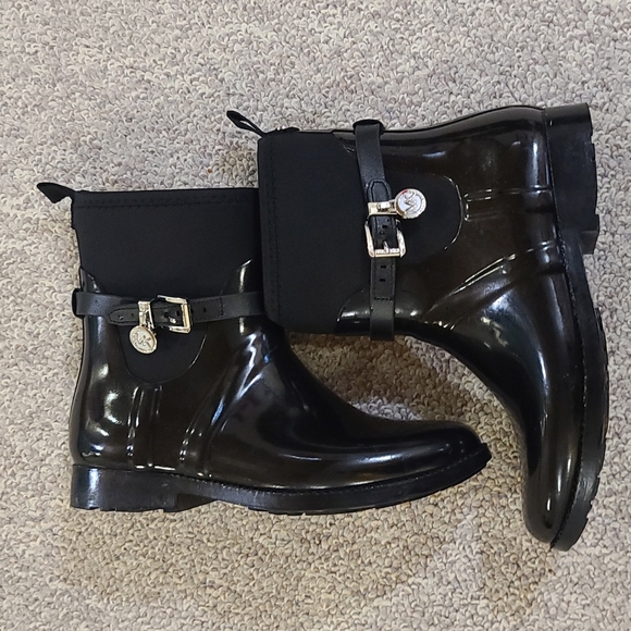 MICHAEL Michael Kors Shoes - Michael Kors rain boots